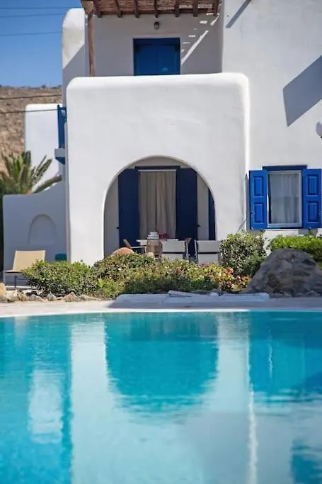 Vakantiehuis Mykonian Style W Shared Pool Houses 8 & 9 Ornos