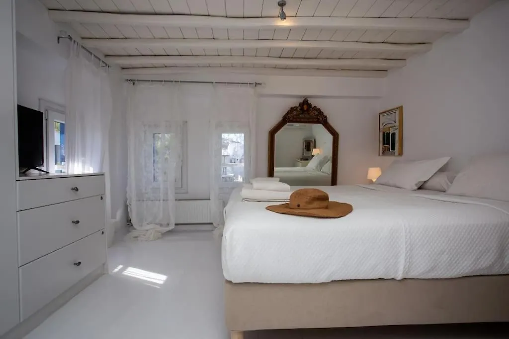 Mykonian Style W Shared Pool Houses 8 & 9 Ornos  Ornos (Mykonos)